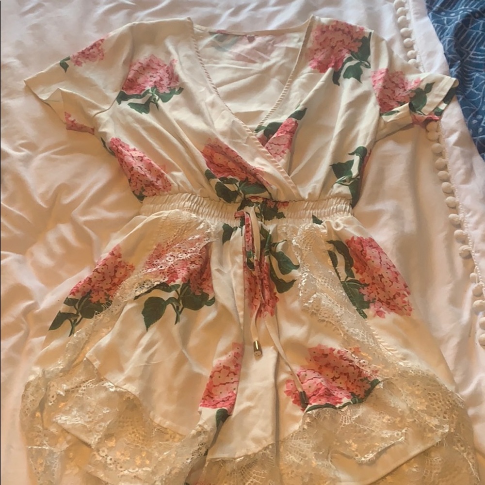 White floral romper size small